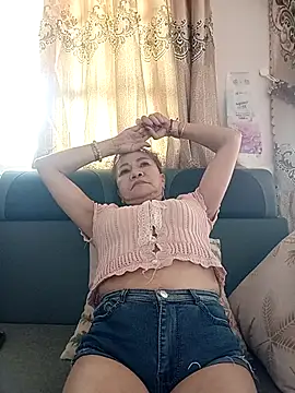 Baby-sexysweet69 online show from 25, 6, 2026