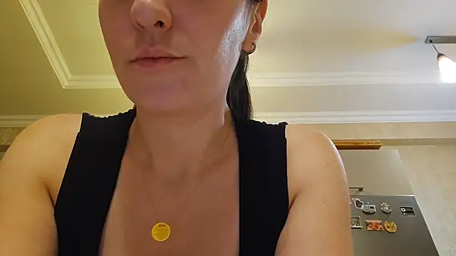 Snapshot of AlejandraDelaney chatting on 26, 1, 2025 AlejandraDelaney online show from 26, 1, 2025