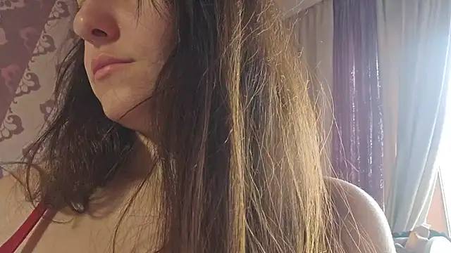 AlejandraDelaney online show from 6, 3, 2026