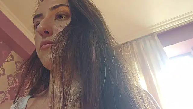 AlejandraDelaney online show from 14, 6, 2026