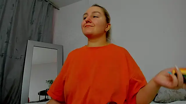 Debbie Taylor online show from 9, 12, 2024