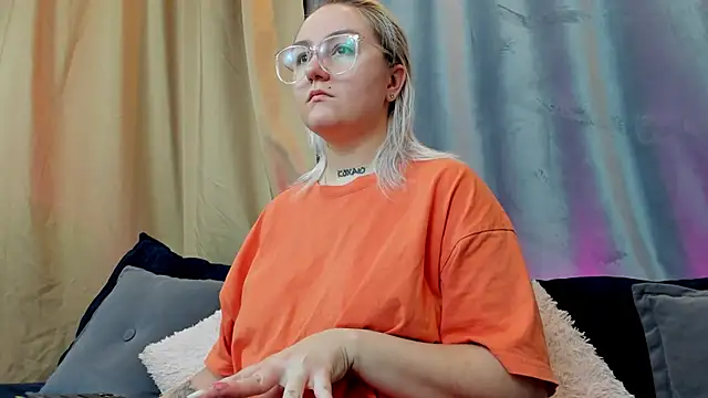 Debbie Taylor online show from 12, 12, 2024