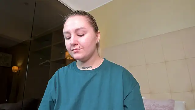 Debbie Taylor online show from 16, 10, 2025