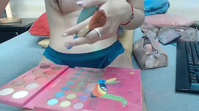 nahomibecker online show from 4, 2, 2025