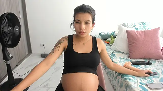 Snapshot of adop_me__ chatting on 13, 12, 2024 adop me online show from 13, 12, 2024