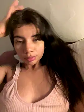 Snapshot of adop_me__ chatting on 12, 10, 2025 adop me online show from 12, 10, 2025