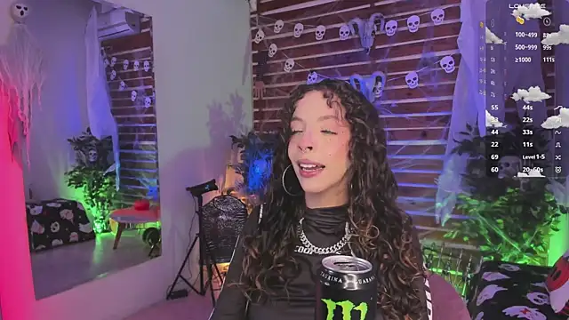 Sapphire Venuss online show from 22, 10, 2025