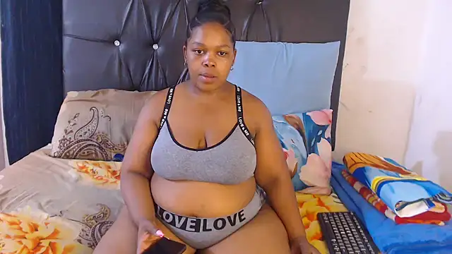 Snapshot of BigbootyNickyx chatting on 18, 1, 2026 BigbootyNickyx online show from 18, 1, 2026