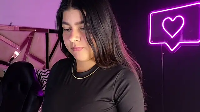 Snapshot of emmalee_01a chatting on 11, 2, 2025 emmalee 01a online show from 11, 2, 2025