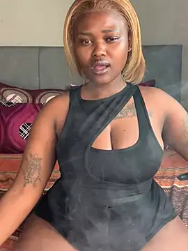 ThickPearlx23 online show from 28, 7, 2026