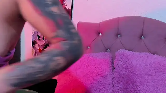 Mila nixon02 online show from 12, 10, 2025