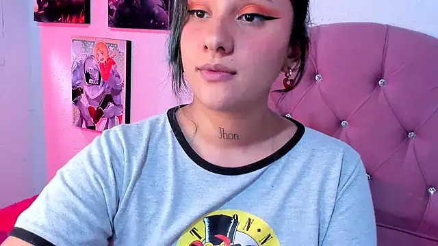 Mila nixon02 online show from 13, 12, 2025