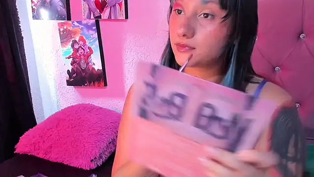 Snapshot of Mila_nixon02 chatting on 1, 6, 2026 Mila nixon02 online show from 1, 6, 2026