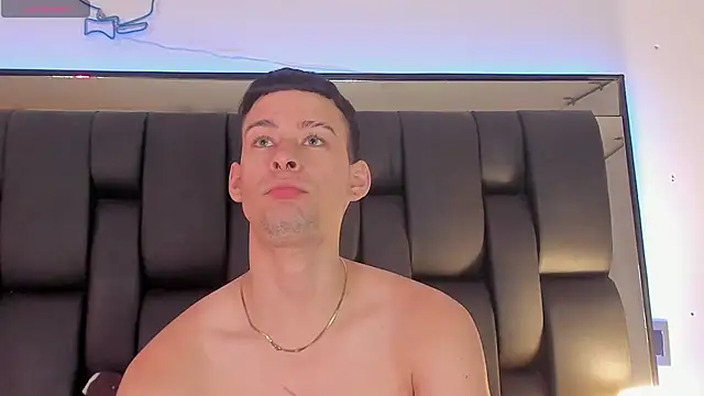 Snapshot of JadeSmiith_ chatting on 10, 2, 2025 JadeSmiith online show from 10, 2, 2025