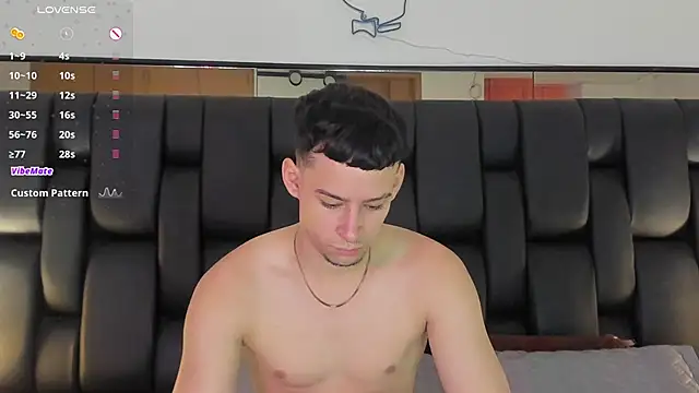 Snapshot of JadeSmiith_ chatting on 27, 2, 2025 JadeSmiith online show from 27, 2, 2025