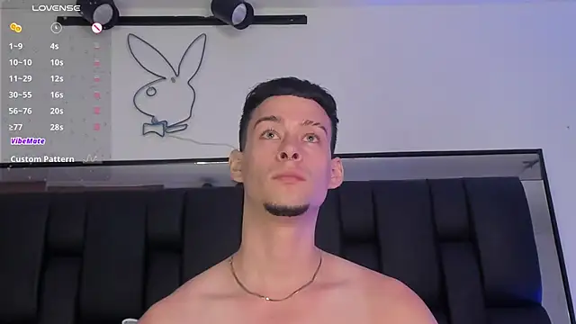 Snapshot of JadeSmiith_ chatting on 22, 3, 2025 JadeSmiith online show from 22, 3, 2025