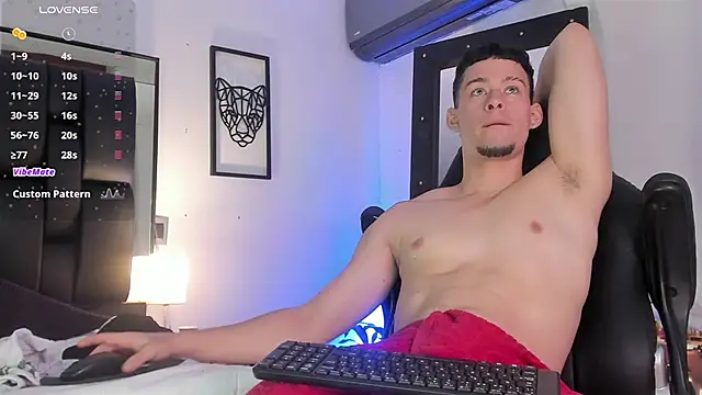 Snapshot of JadeSmiith_ chatting on 22, 3, 2025 JadeSmiith online show from 22, 3, 2025