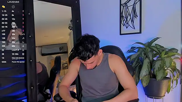 Snapshot of JadeSmiith_ chatting on 19, 11, 2025 JadeSmiith online show from 19, 11, 2025