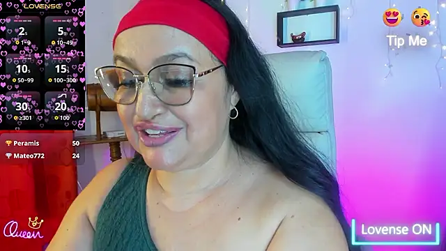 Gia Nahomi online show from 15, 2, 2026