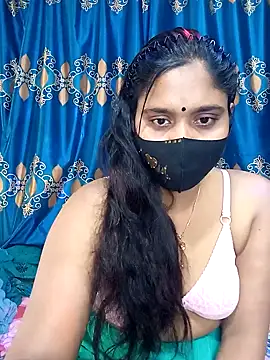 Snapshot of Hot_Maleka chatting on 28, 1, 2025 Hot Maleka online show from 28, 1, 2025