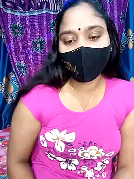 Snapshot of Hot_Maleka chatting on 3, 2, 2025 Hot Maleka online show from 3, 2, 2025