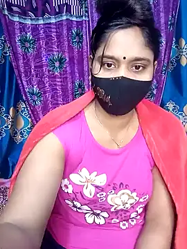 Snapshot of Hot_Maleka chatting on 4, 2, 2025 Hot Maleka online show from 4, 2, 2025