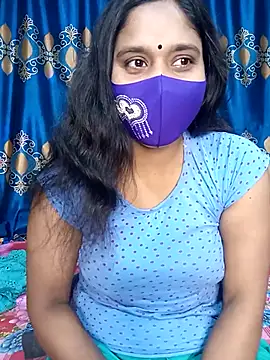 Snapshot of Hot_Maleka chatting on 7, 2, 2025 Hot Maleka online show from 7, 2, 2025
