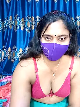 Snapshot of Hot_Maleka chatting on 18, 2, 2025 Hot Maleka online show from 18, 2, 2025