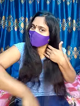 Snapshot of Hot_Maleka chatting on 5, 3, 2025 Hot Maleka online show from 5, 3, 2025