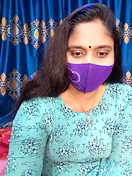 Snapshot of Hot_Maleka chatting on 7, 3, 2025 Hot Maleka online show from 7, 3, 2025