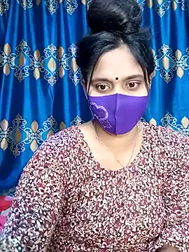 Snapshot of Hot_Maleka chatting on 8, 3, 2025 Hot Maleka online show from 8, 3, 2025