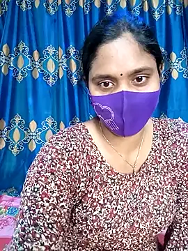 Snapshot of Hot_Maleka chatting on 9, 3, 2025 Hot Maleka online show from 9, 3, 2025