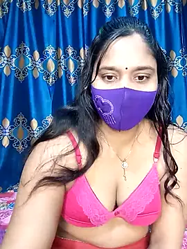Snapshot of Hot_Maleka chatting on 12, 3, 2025 Hot Maleka online show from 12, 3, 2025