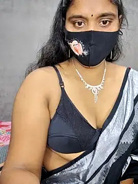 Snapshot of Hot_Maleka chatting on 16, 9, 2025 Hot Maleka online show from 16, 9, 2025