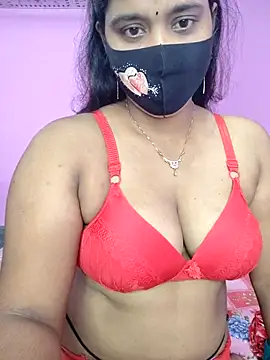 Snapshot of Hot_Maleka chatting on 6, 10, 2025 Hot Maleka online show from 6, 10, 2025