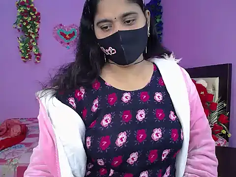 Hot Maleka online show from 7, 1, 2026