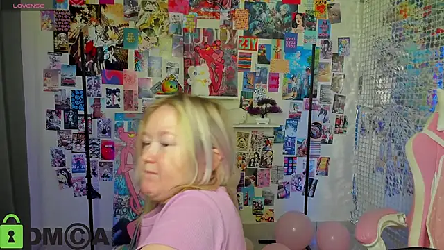 Sara Robinson online show from 6, 10, 2025