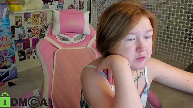 Sara Robinson online show from 10, 11, 2025