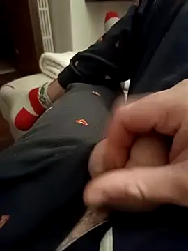 Snapshot of Loveepussyy chatting on 29, 10, 2025 Loveepussyy online show from 29, 10, 2025