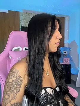 Tamara Roberts1 online show from 9, 3, 2025