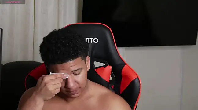 May Dylan1 online show from 28, 12, 2024