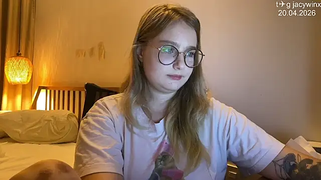 JacyWinslat online show from 20, 4, 2026