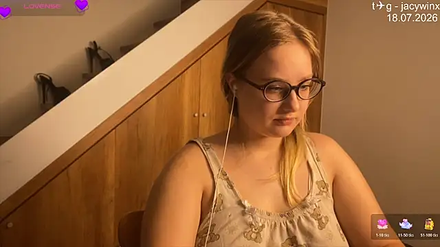 JacyWinslat online show from 20, 7, 2026