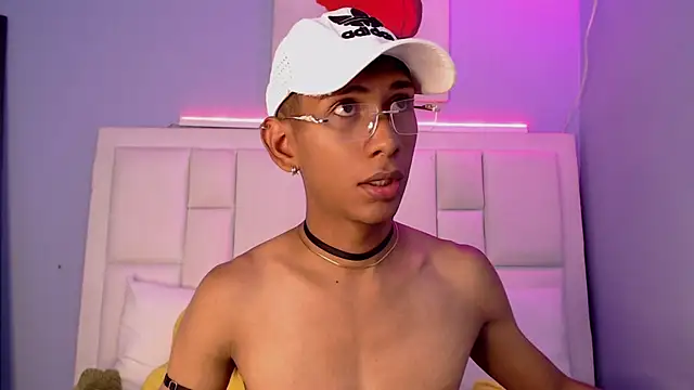 Nick Collins18 online show from 6, 2, 2026