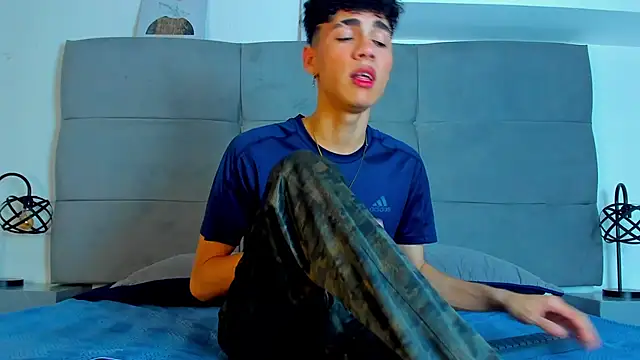 NeoRaptis online show from 10, 3, 2025