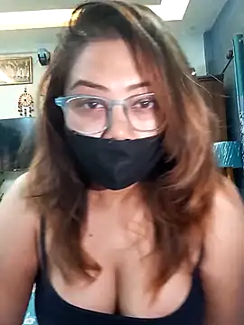 Cute-mona online show from 18, 2, 2026