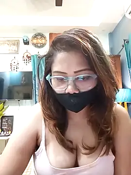 Cute-mona online show from 12, 3, 2026