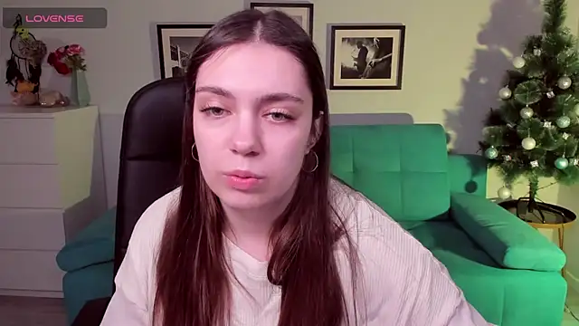 DaniellaLovely online show from 6, 1, 2026