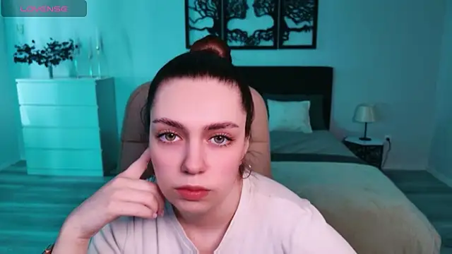 DaniellaLovely online show from 7, 3, 2026