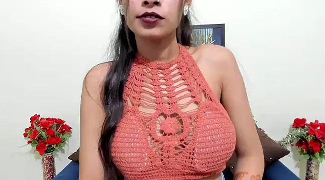 evaaelfiee online show from 25, 2, 2025